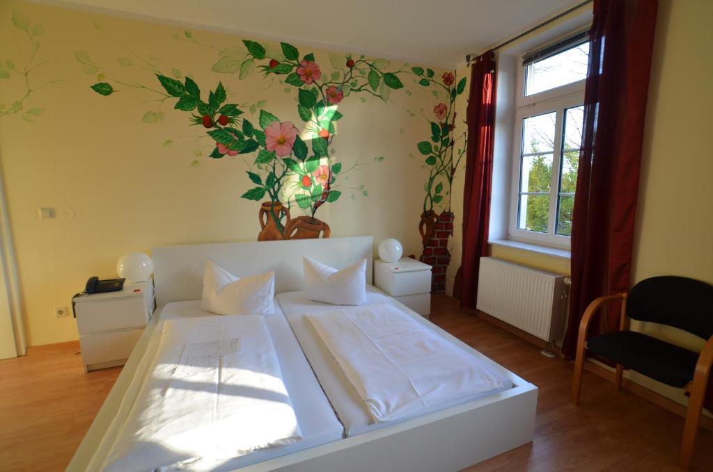 דרזדן Gaestehaus Villa Seraphinum חדר תמונה