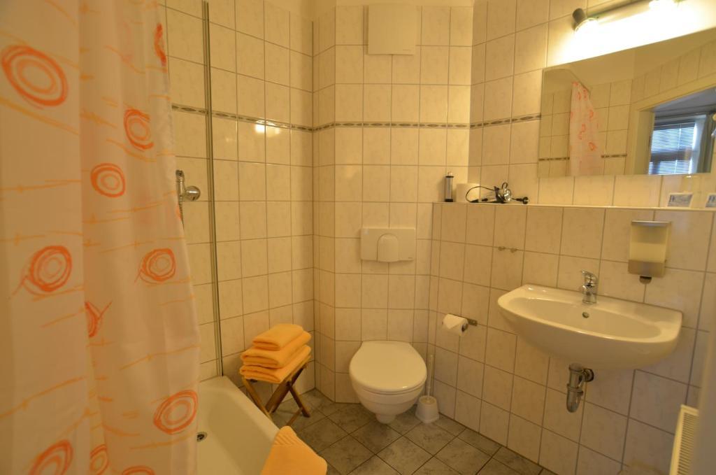 דרזדן Gaestehaus Villa Seraphinum חדר תמונה