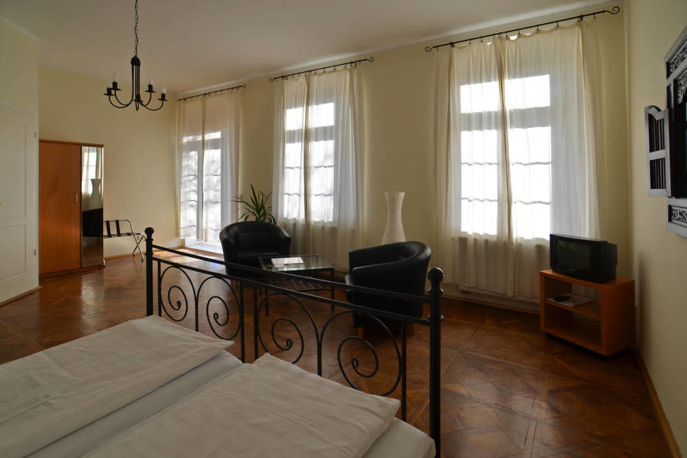 דרזדן Gaestehaus Villa Seraphinum מראה חיצוני תמונה